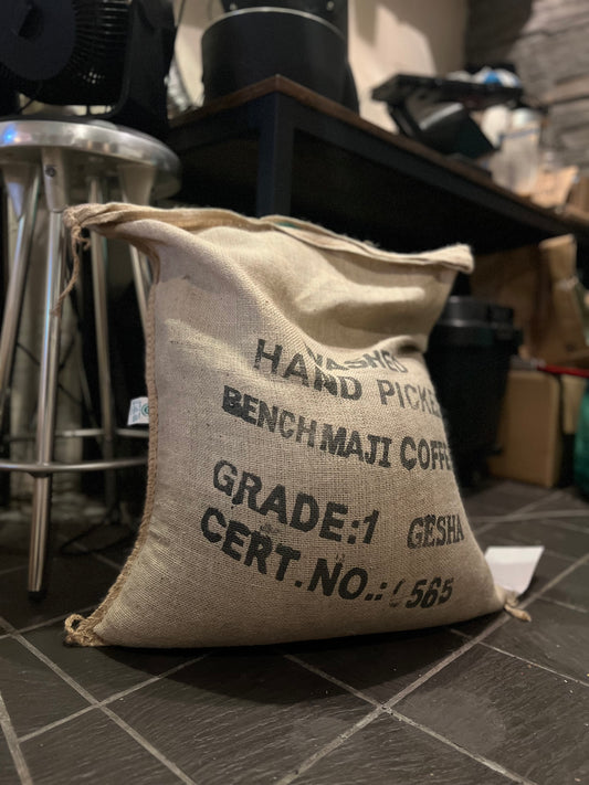 エチオピア ベンチマジ グジ ゲイシャ ウォッシュト ミディアムライトロースト